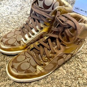 Coach High Top Brown/Good Sneakers